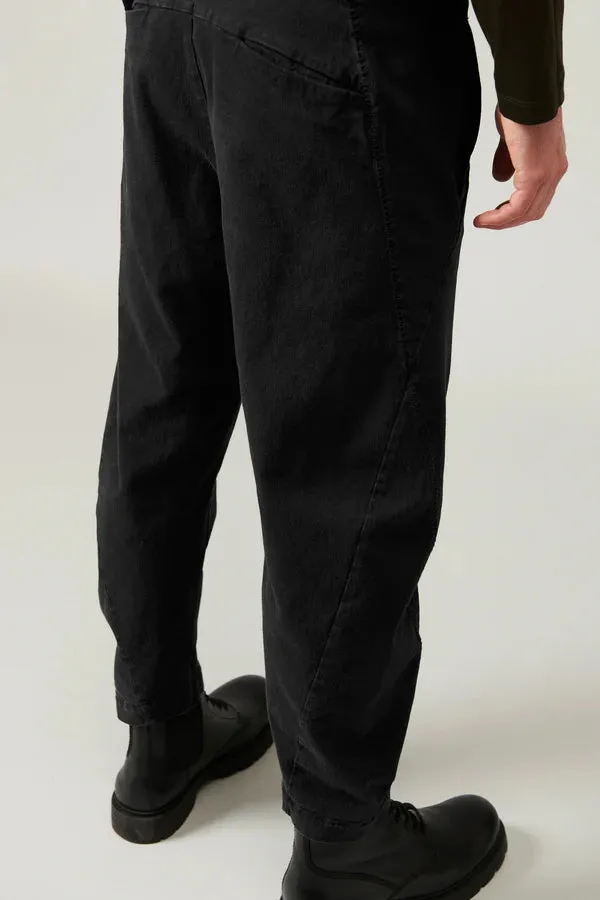 Cropped trousers with arched legs in cotton and stretch wool - Black