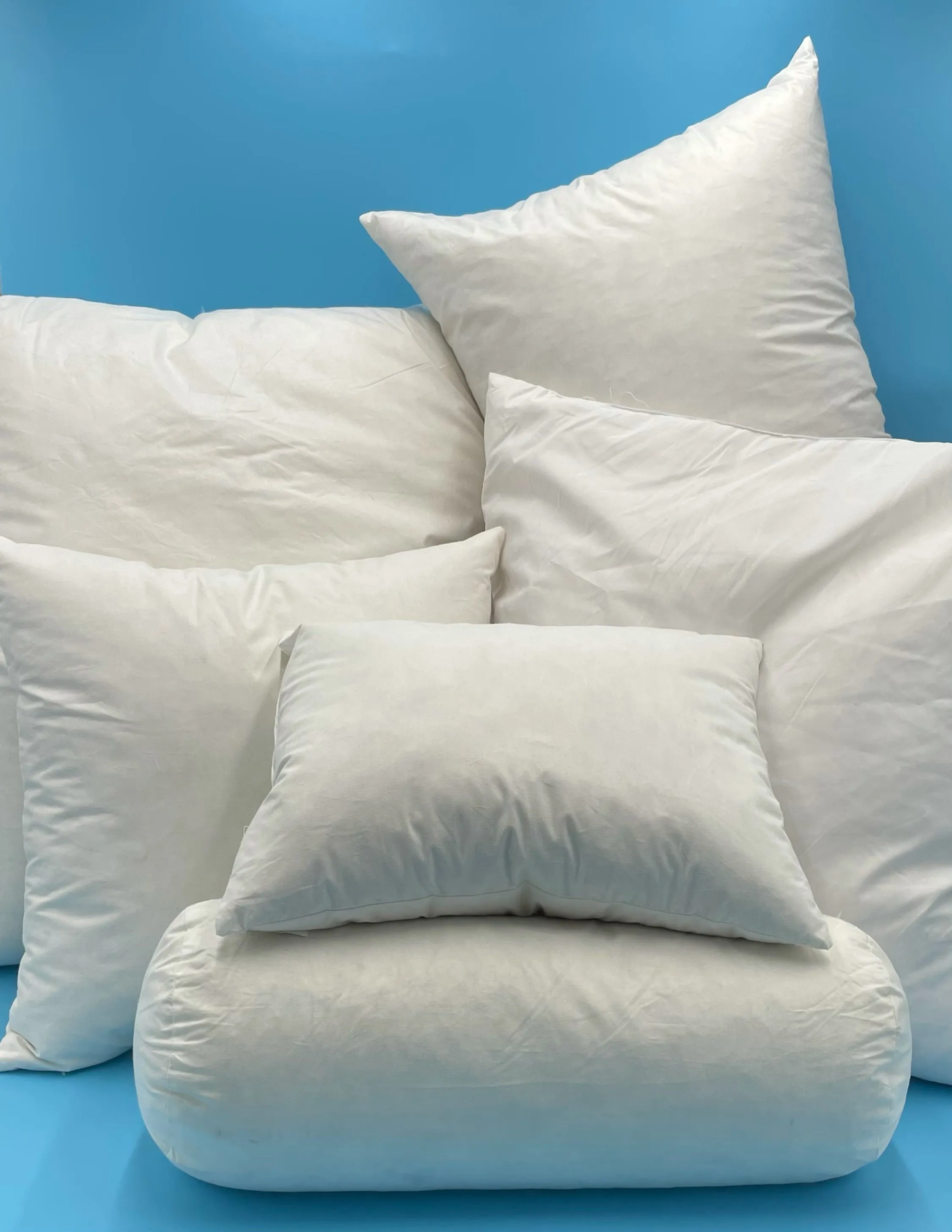 SupremeSoft™ 28" Square 100% White Goose Down Pillow Insert